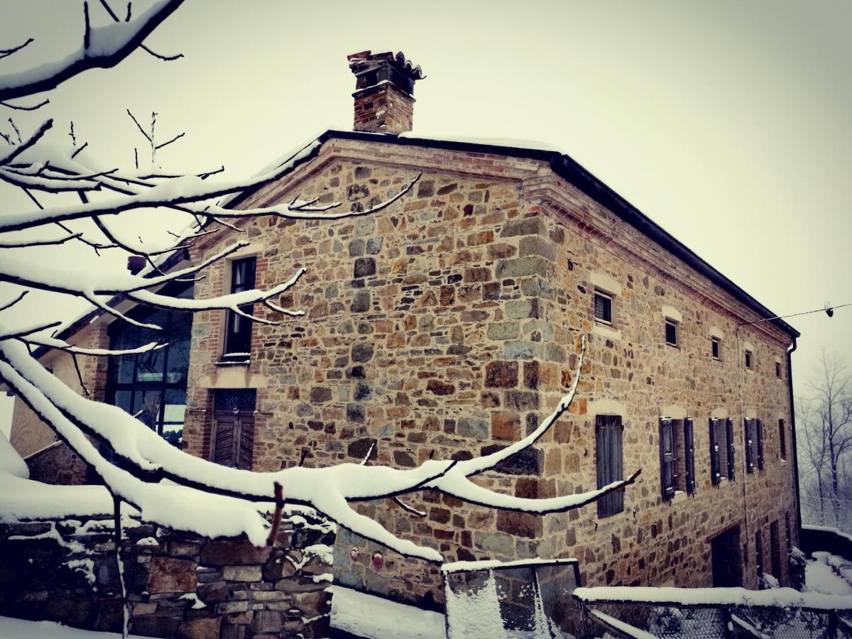 Daina Bianca Bed & Breakfast Solignano Exterior photo