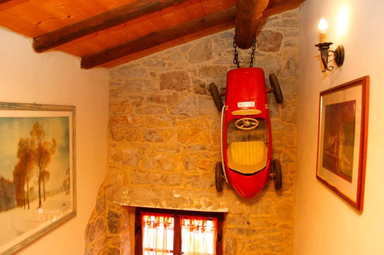 Daina Bianca Bed & Breakfast Solignano Exterior photo