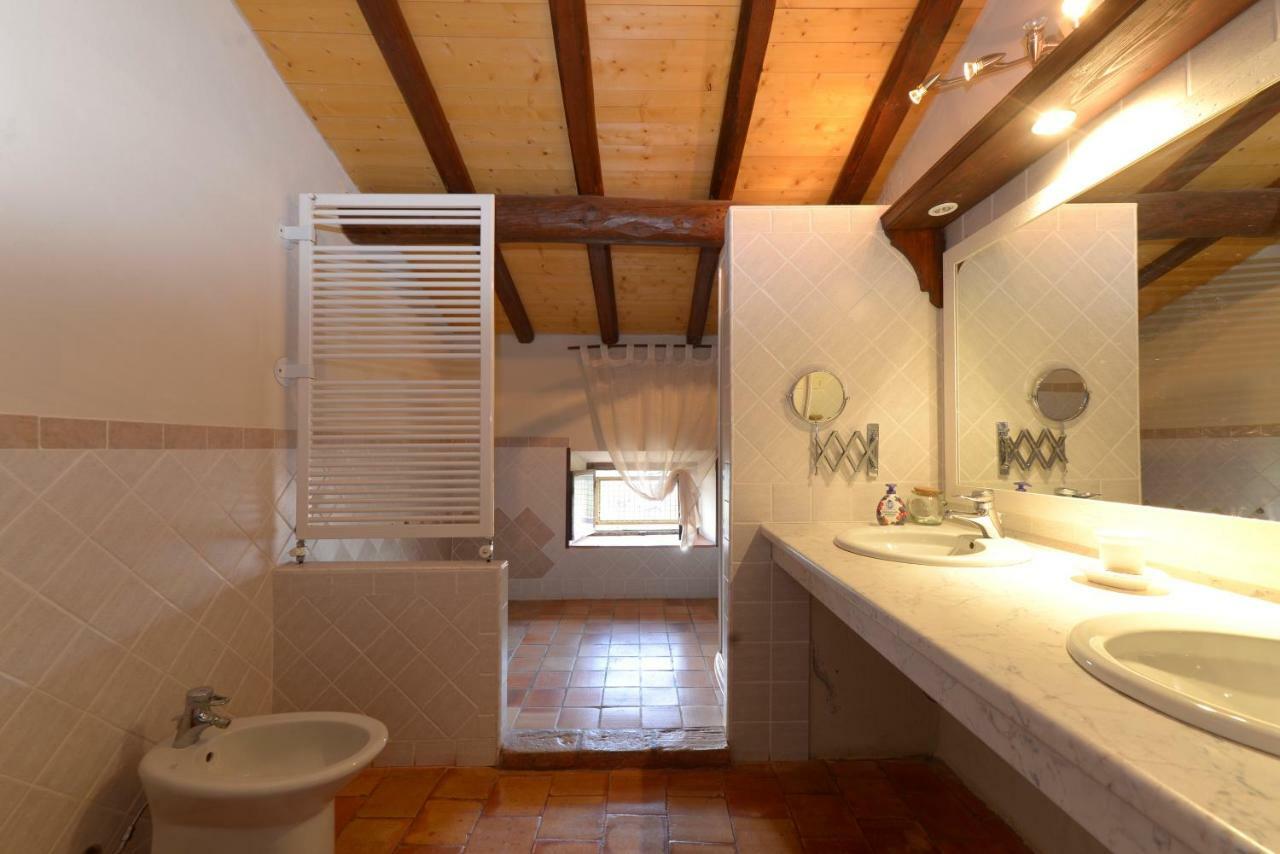 Daina Bianca Bed & Breakfast Solignano Exterior photo
